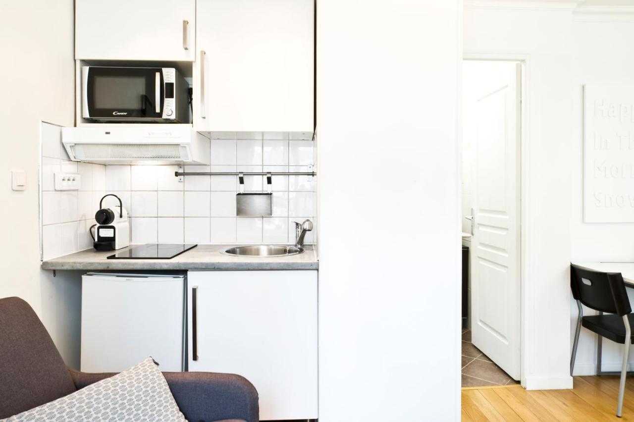 Pick A Flat's In Batignolles - Rue Biot * Parijs