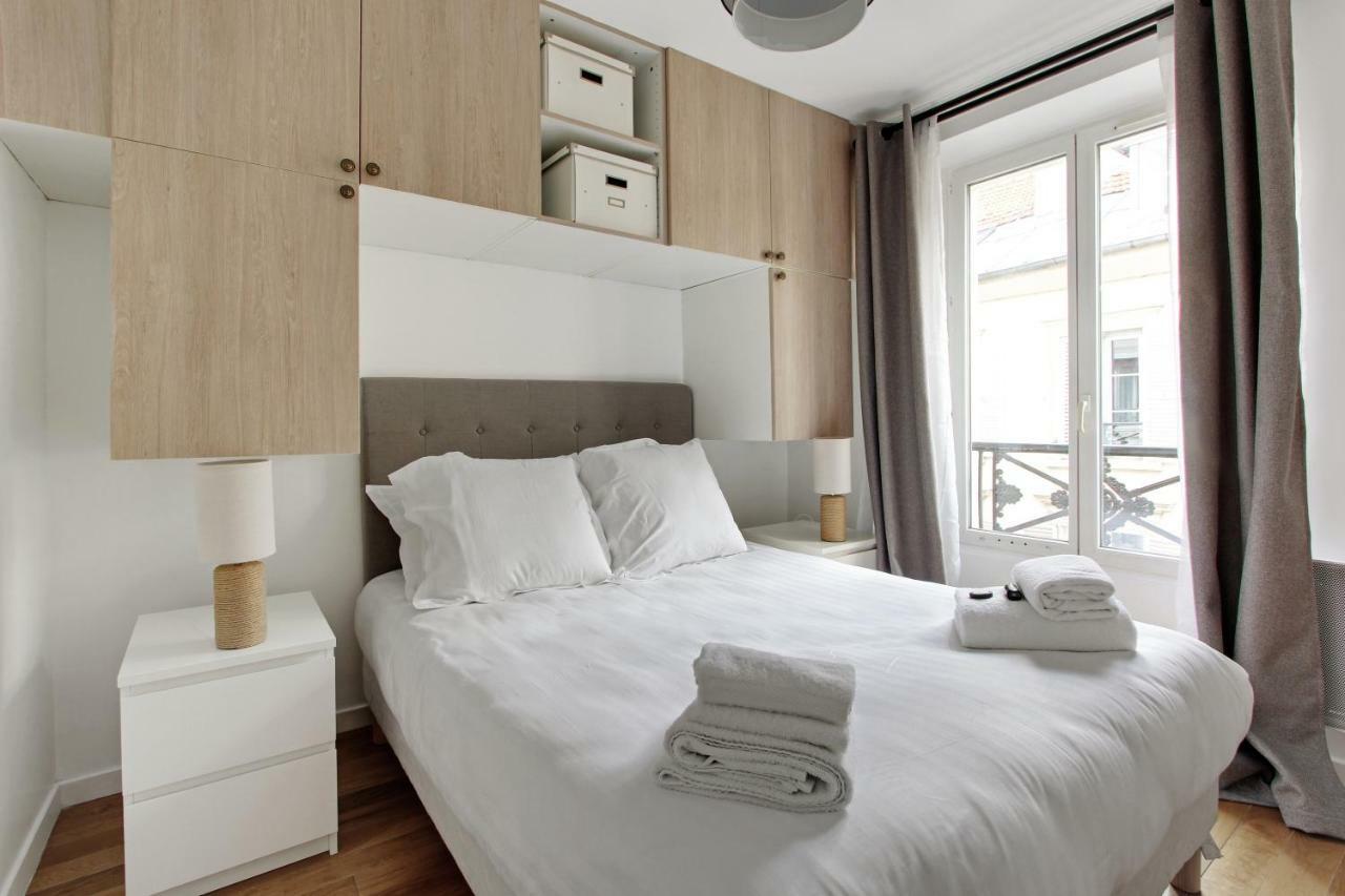 Pick A Flat's In Batignolles - Rue Biot Parijs