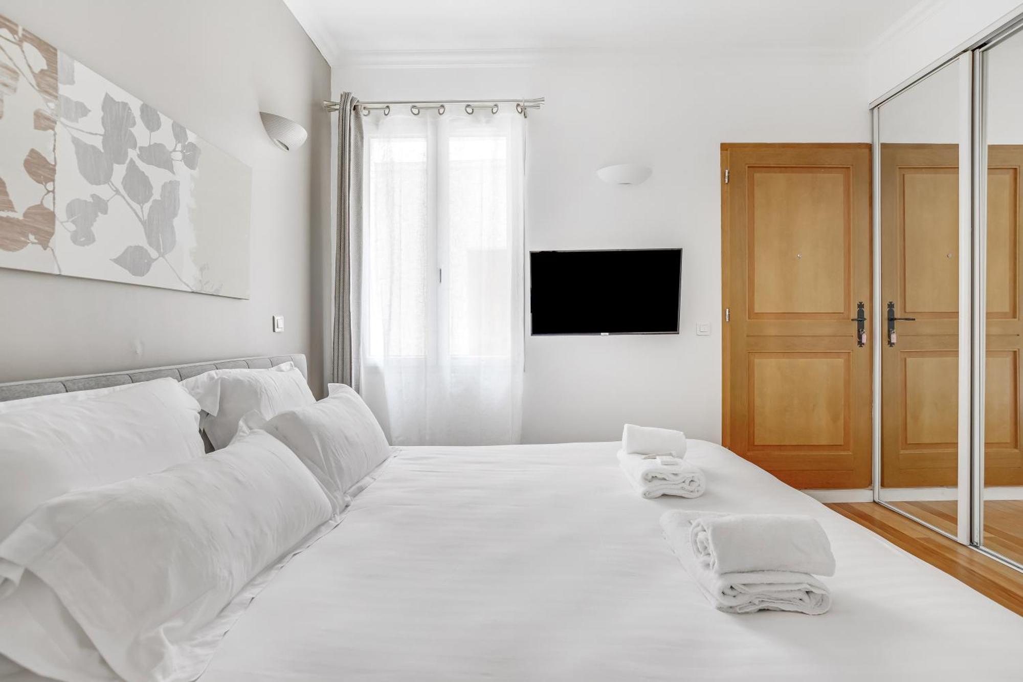 Pick A Flat's In Batignolles - Rue Biot Appartement *